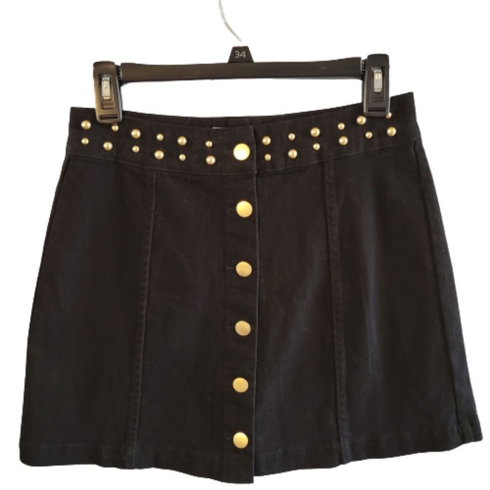 Jack by BB Dakota black mini skirt with goldtone accents